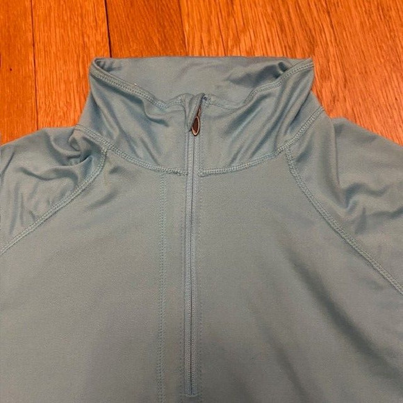 Mountain Hardware Women's Size Medium Blue 1/4 Zip Long Sleeve Running Top Shirt - Picture 3 of 6